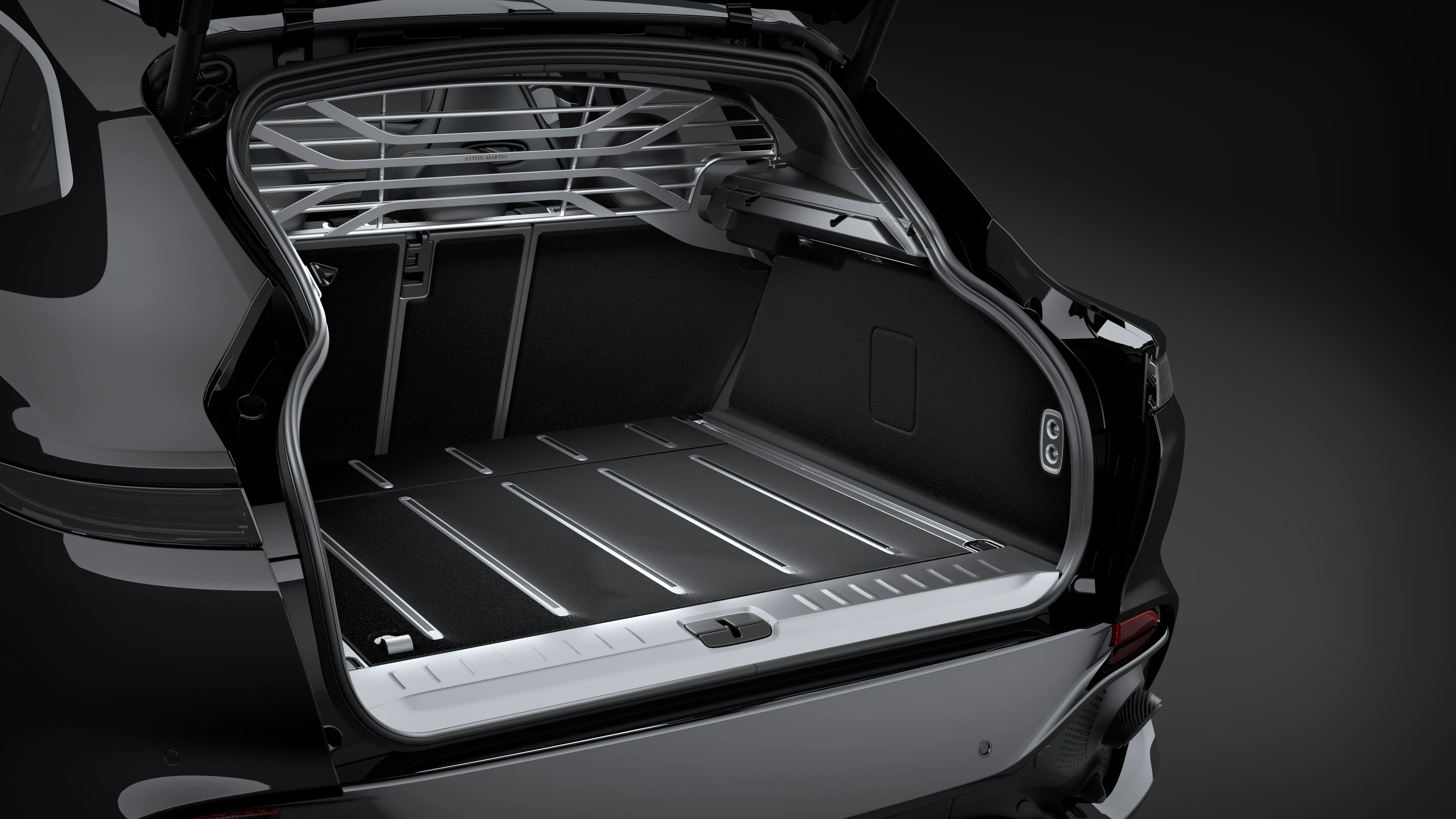 Aston Martin DBX Pet Pack